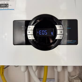 ECA Proteus Kombi Sürekli Arızalanıyor, Servis Ücret Alıp Sorunu Çözmüyor