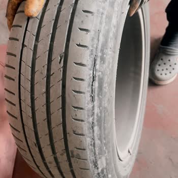 Garenta’dan Tehlikeli Araç, İlgisiz Hizmet Ve Beklenmedik Ücret Mağduriyeti