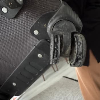 Pegasus Uçuşunda Kırılan Valiz Tekerleği İçin Yardım Talebi