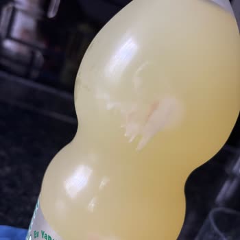 Uludağ Şekersiz Limonata'da Son Kullanma Tarihi Öncesi Bozulma Ve Beyaz Parçalar