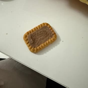Eti Gong Paketlerinde Şüpheli Siyah Maddeler Ve Hijyen Endişesi