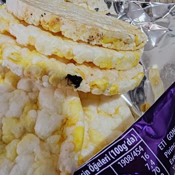 Eti Gong Paketlerinde Şüpheli Siyah Maddeler Ve Hijyen Endişesi