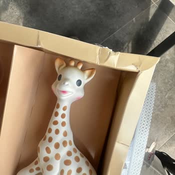 Beymen’den Sipariş Ettiğim Hediye Oyuncağın Ezik Ve Korumasız Teslim Edilmesi Hayal Kırıklığı Yarattı