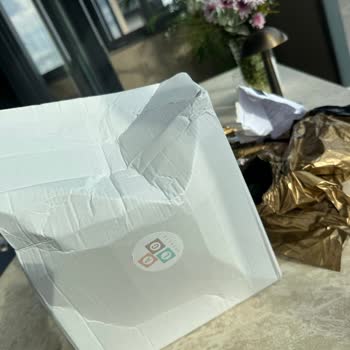 Beymen’den Sipariş Ettiğim Hediye Oyuncağın Ezik Ve Korumasız Teslim Edilmesi Hayal Kırıklığı Yarattı