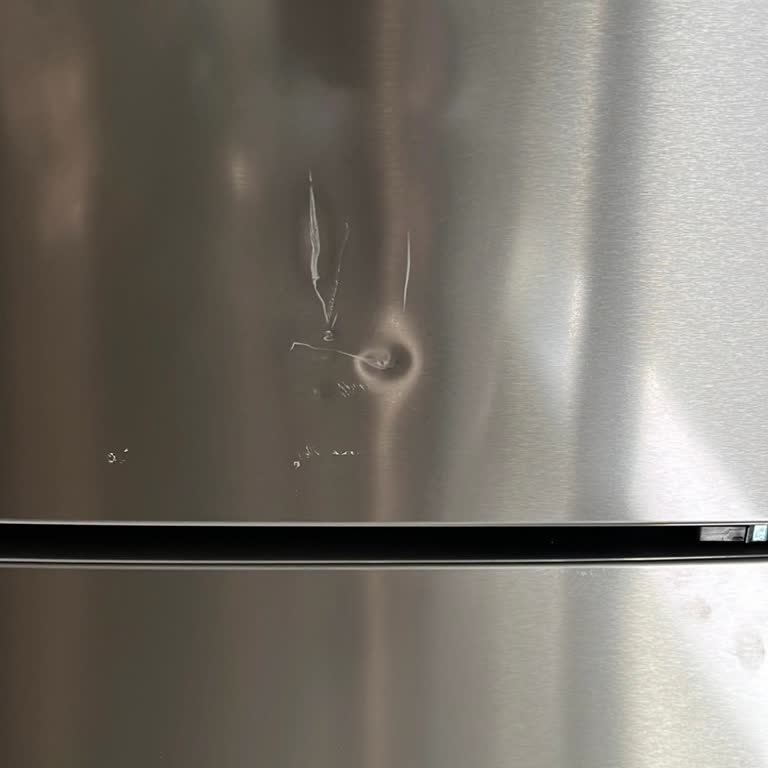 Kapalı Kutudan Çıkan Buzdolabında Ezik Ve Çizik Sorunu