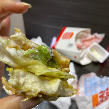 Burger King Siparişimden Kurt Çıktı Müşteri Hizmetlerine Ulaşamıyorum