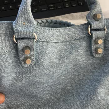 İki Kullanımda Metal Aksesuarları Dökülen Çantam İçin Değişim Talebim Reddedildi