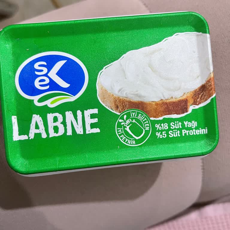 Son Kullanma Tarihi Geçmemiş Labne Peynirinin Küflü Ve Kötü Kokulu Çıkması