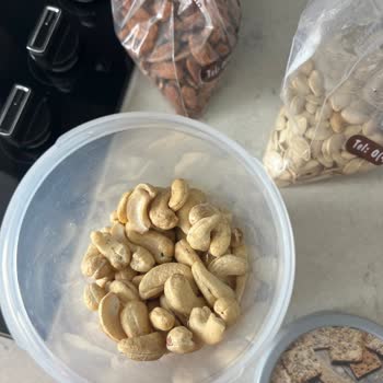 Bozuk Ve Kurtlu Kuruyemişler İçin İade Talebim Reddedildi, Mağduriyetim Giderilmedi