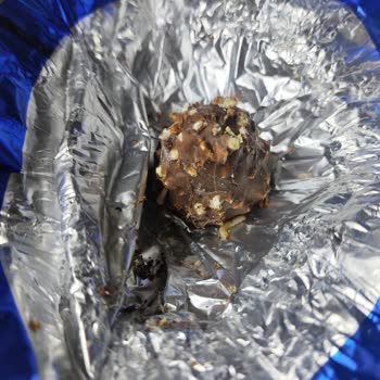 Godiva Çikolatanın İçinden Kurt Çıktı: Sağlığımız Tehlikede!