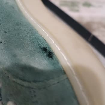 Aldığım Ayakkabı İlk Kullanımda Yırtıldı, Değişim Veya İade İstiyorum