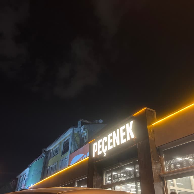Peçenek Döner'de İlgisiz Ve Kaba Hizmet, Yoğun Acılı Pide Sorunu