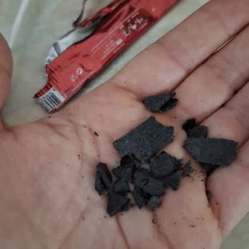 Nescafe Classic Tekli Paketinden Taş Benzeri Madde Çıktı!