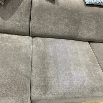 Leke Çıkarıcı Sprey Koltuğumda Kalıcı Renk Atmasına Neden Oldu