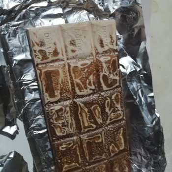 Hakmar Gıda Aynı Markette Tekrar Bozulmuş Çikolata İle Karşılaştım Ürünler Uygun Saklanmıyor