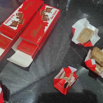 Bozuk Ve Kurtlanmış Çikolata: Gıda Güvenliğinde Büyük İhmal