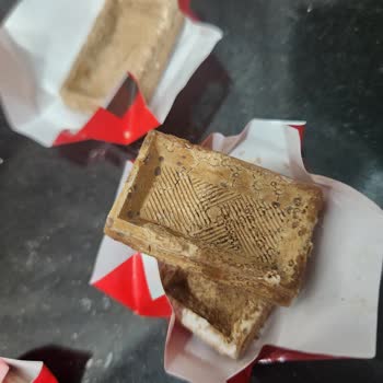 Bozuk Ve Kurtlanmış Çikolata: Gıda Güvenliğinde Büyük İhmal