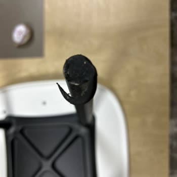 Kelebek Mobilya’dan Alınan Sandalyelerde Tıpa Sorunu Ve Uzayan Servis Süreci