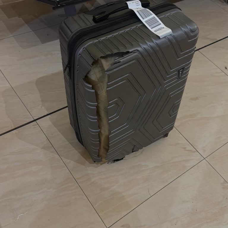 Paramparça Valiz Ve Kaybolma Şoku Sonrası Çözümsüzlükle Baş Başa Kaldım