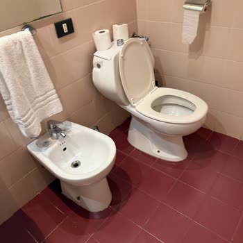 Uzak, Pis Ve Klimasız Otellerde Mağduriyet Yaşadık