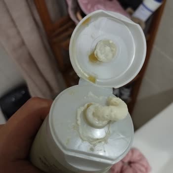 Bozuk Ve Sulu Kremler Mağaza Deneyimimi Hayal Kırıklığına Uğrattı