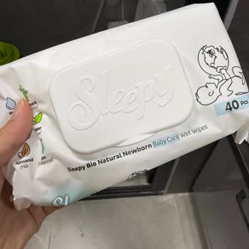 Sleepy Islak Mendilde Kötü Koku Ve Küf, Sağlık Riskiyle Karşılaştım