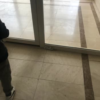 Aidat Ödüyoruz Ama Temizlik Hizmeti Alamıyoruz