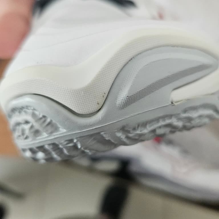 Kullanılmış Ayakkabı Gönderildi, Değişim Talebime Yanıt Verilmiyor