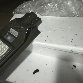 Aries Enerji Aydınlatma Gecikmeli Ve Hasarlı Solar Panel Teslimatı, Yetersiz Müşteri Hizmeti