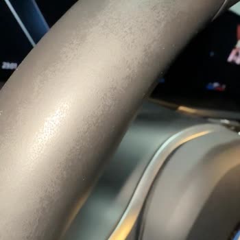 BMW 320i'de Yazılım Güncelleme Ve Direksiyon Soyulma Sorunu