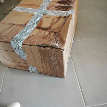 Kargodan Gelen Ürünler Lekeli Ve Kokulu, DeFacto'dan Dönüş Alamadım