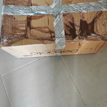 Kargodan Gelen Ürünler Lekeli Ve Kokulu, DeFacto'dan Dönüş Alamadım