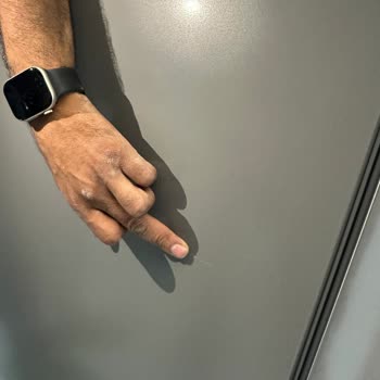 Çizikli Teslim Edilen Buzdolabı İçin Yetersiz Çözüm Ve İade Talebi