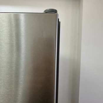 Çizikli Teslim Edilen Buzdolabı İçin Yetersiz Çözüm Ve İade Talebi