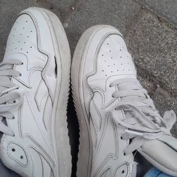 Garanti Süresi Devam Eden Ayakkabımın Yırtılması Sonrası Değişim Reddi