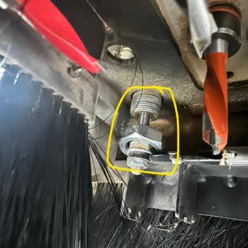 Sürekli Arıza Yapan CNC Delik Makinesi Nedeniyle Üretim Durdu, Acil Çözüm Bekliyoruz