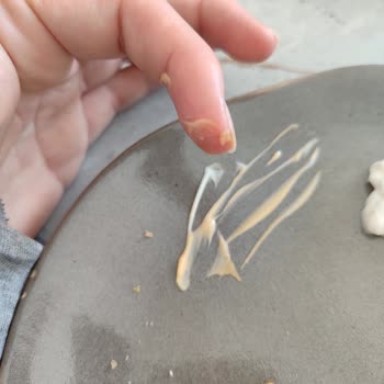 Tat Sriracha Mayonezde Kıl Çıkması Ve Hijyen Sorunu