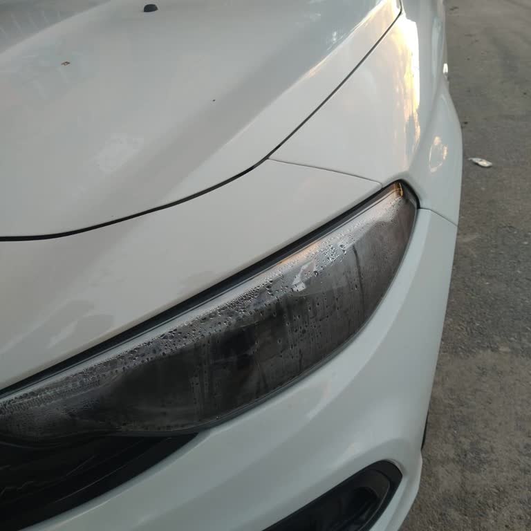 Garanti Kapsamında Far Sorunuma Çözüm Sunulmuyor