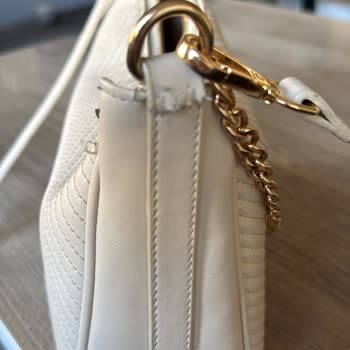 Yeni Alınan Çantada Kısa Sürede Dikişlerde Sökülme Ve Deri Çatlağı Yaşadım