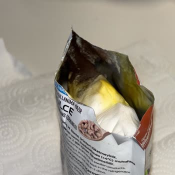 Aldığım Börülce Paketinden Küflü Ve Yabancı Madde Çıktı, Sağlığım Tehlikeye Girdi