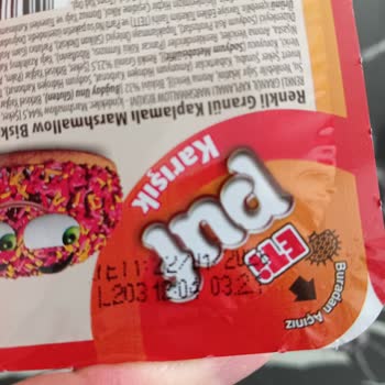 Aldığım Eti Puflar Taş Gibi Ve Şekerleri Kurumuş