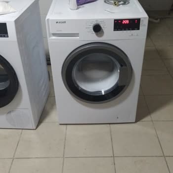 Bir Yıllık Çamaşır Makinem Sürekli Su Akıtıyor Ve Sorunum Çözülmedi