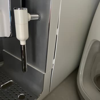 Sürekli Sıkışan Kahve Makinesi Ve İlgisiz Servis Mağduriyeti