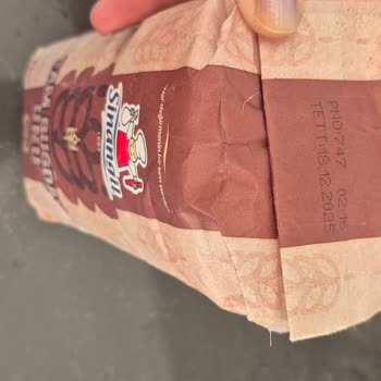 Sinangil Tam Buğday Ununda Paket İçinde Böcek Çıkması Ve Ürün Güvenliği Endişesi!