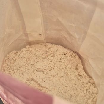 Sinangil Tam Buğday Ununda Paket İçinde Böcek Çıkması Ve Ürün Güvenliği Endişesi!