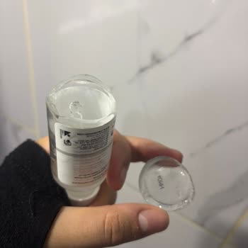 The Ordinary Serum Şişesi Aniden Kırıldı, Mağduriyetimin Giderilmesini İstiyorum