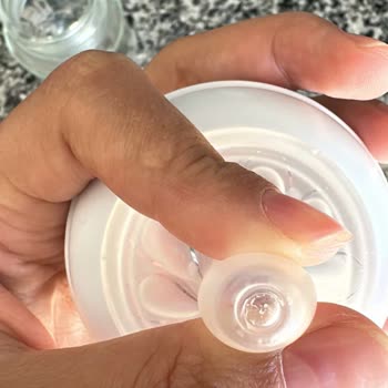 Pahalı Biberon Kısa Sürede Deforme Oldu, Bebeğim Emmeyi Bıraktı