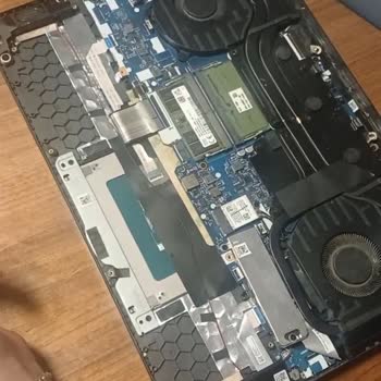 Elektrofoni Garanti Kapsamındaki Ücretsiz Bakım İçin Haksız Servis Ücreti Talebi