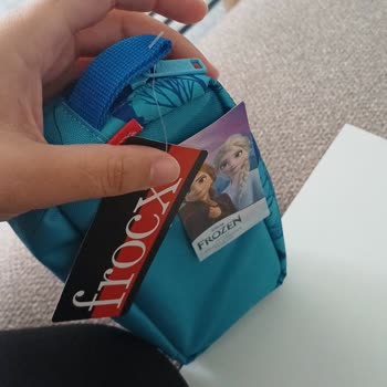 Fermuarı Kırık Gelen Kalem Kutusu İçin Değişim Talebi