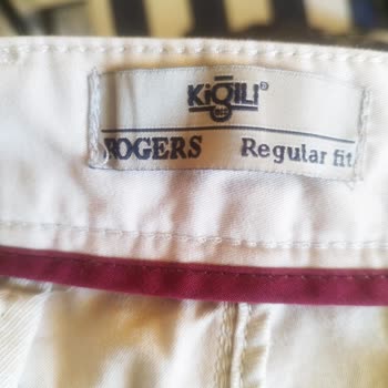 Kığılı Ferrara Mağazasından Alınan Pantolonda İlk Kullanımda Yırtık Ve Delik Sorunu